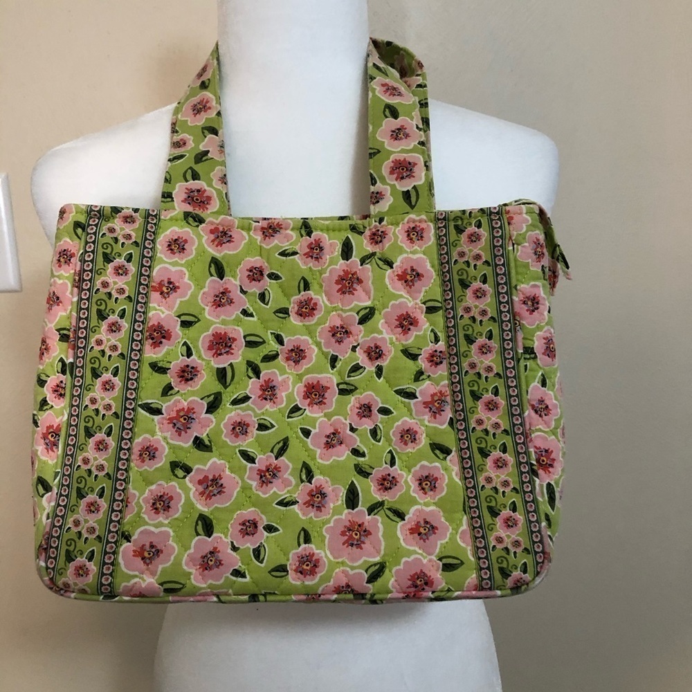 Maggi B French Country Floral, like new